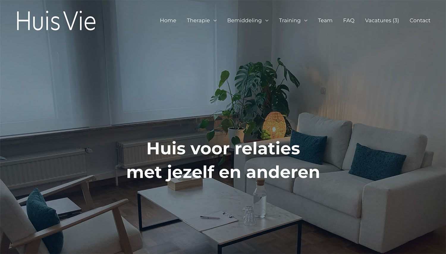 Screenshot van de website van Huis Vie